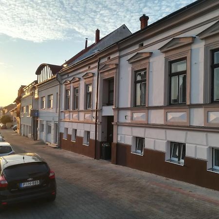 Aradi Apartman Peçuy Dış mekan fotoğraf