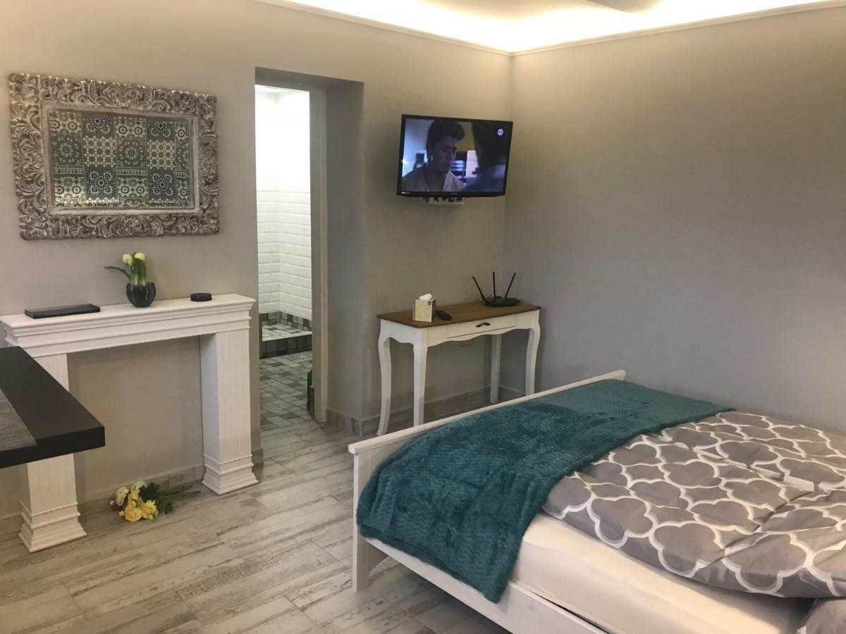 Aradi Apartman Peçuy Dış mekan fotoğraf